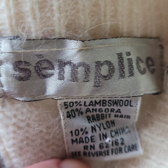 Vintage Rhinestone Embellished Wool and Angora Sweater Size Medium - Picture 3 of 6